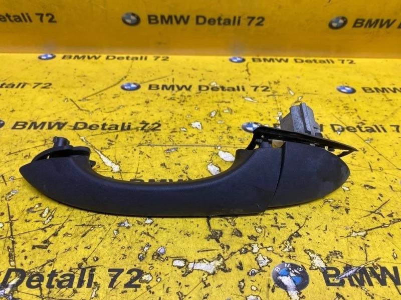 Ручка двери внешняя Bmw X5 2005 51218243617 E53 M54B30, передняя левая