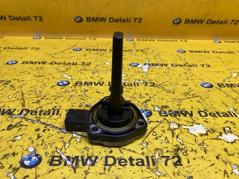 Датчик уровня масла в двигателе Bmw X5 2003 12617508003 E53 M54B30