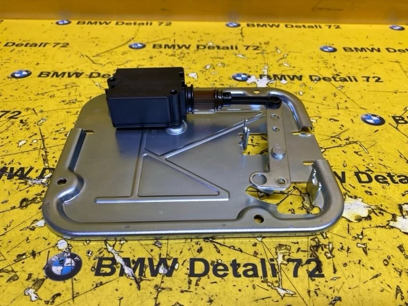 Привод замка багажной двери Bmw X5 2003 51248408497 E53 M54B30