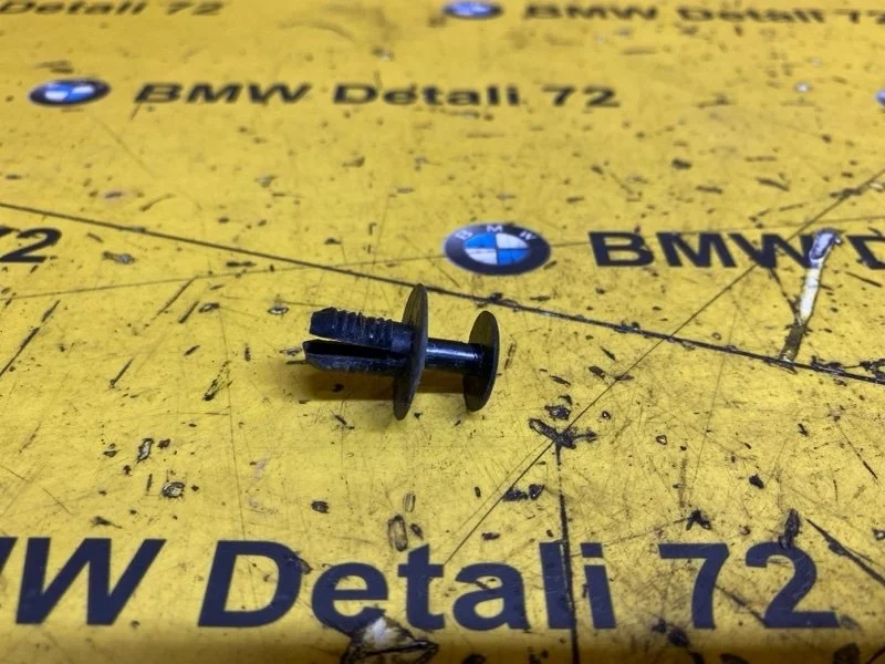 Клипса бампера Bmw X5 2005 51471911992 E53 M54B30, задняя