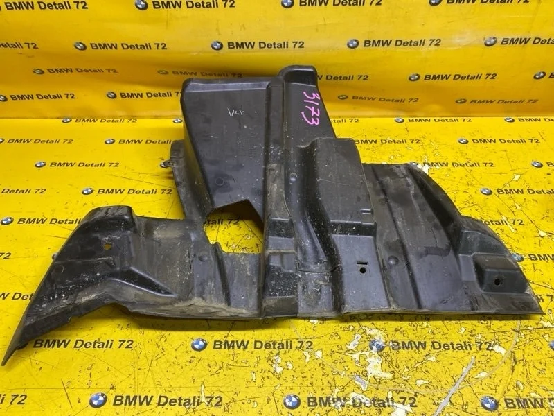 Пыльник двигателя Bmw X5 2003 51718408959 E53 M54B30, передний левый