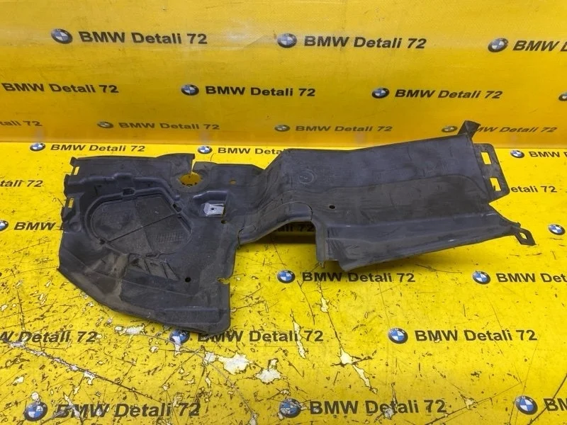 Воздуховод радиатора Bmw 5 2006 51717897176 E60 N52B25AF, правый