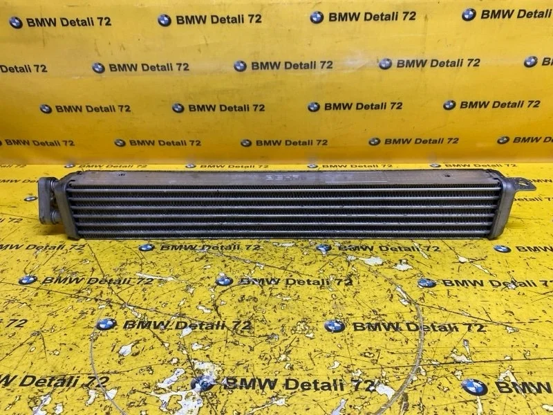 Радиатор масленый Bmw 7 2004 17217553667 E65 N62B44