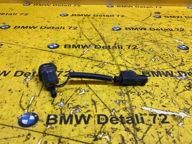 Форсунка омывателя стекла Bmw 5 2009 61667046060 E60 N52B25AF