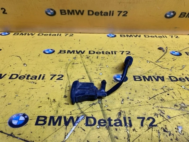 Форсунка омывателя стекла Bmw X3 2007 61667110851 E83 N52B30