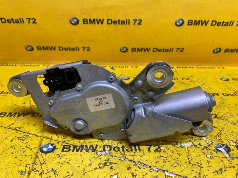 Мотор стеклоочистителя Bmw X3 2007 67636917907 E83 N52B30, задний