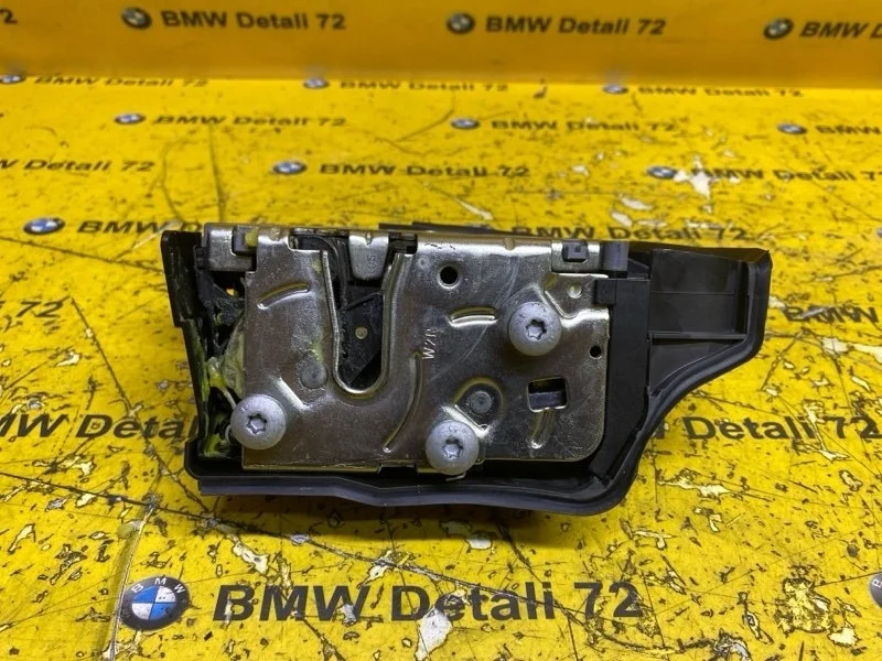 Замок двери Bmw X5 2005 51218402538 E53 M54B30, передний правый