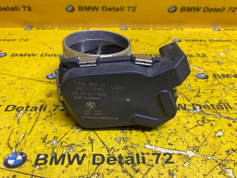 Дроссельная заслонка Bmw X3 2007 13547556118 E83 N52B30