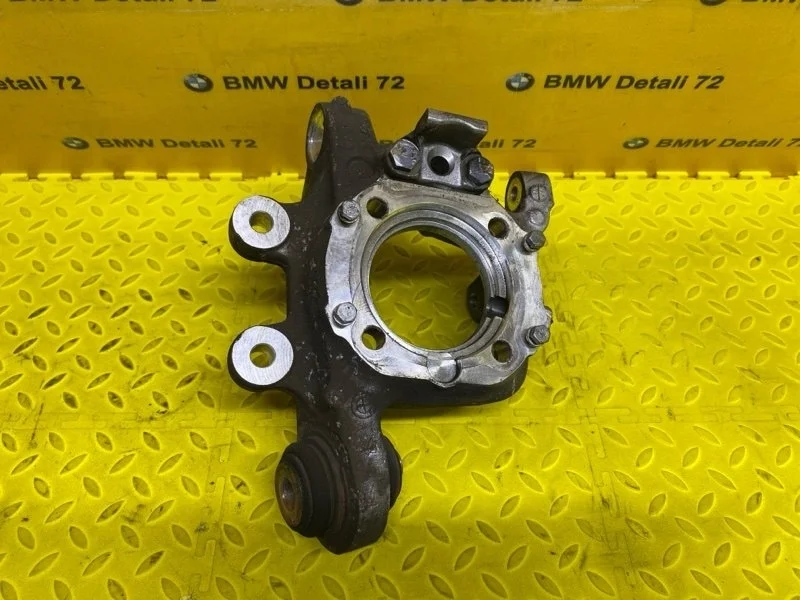 Кулак поворотный Bmw 7 2007 33326775080 E65 N62B48, задний правый