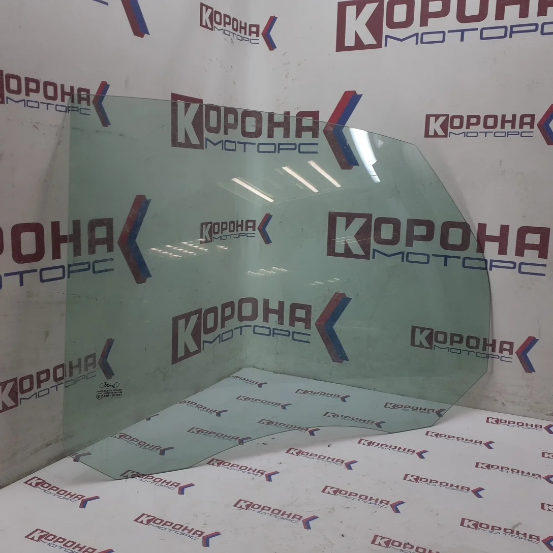 Стекло боковое заднее левое "