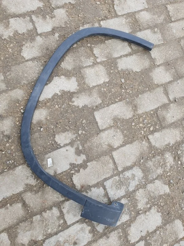 Молдинг крыла Volkswagen Tiguan 2007-2011 5N