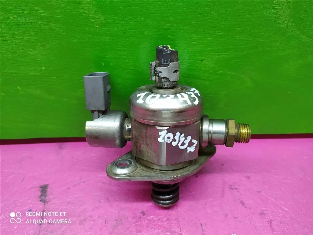 Тнвд Audi A3 A4 B8 A5 Q3 TT2 1,8 2,0 06H127025N