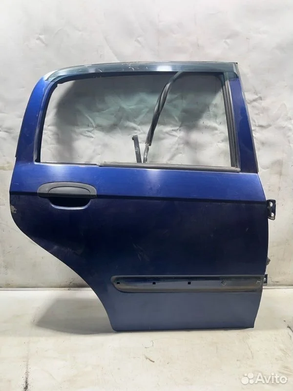 Дверь боковая задняя правая hyundai getz хетчбек