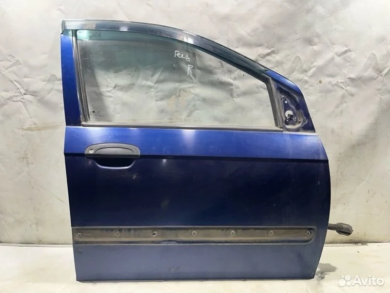 Дверь боковая передняя правая hyundai getz хетчбек