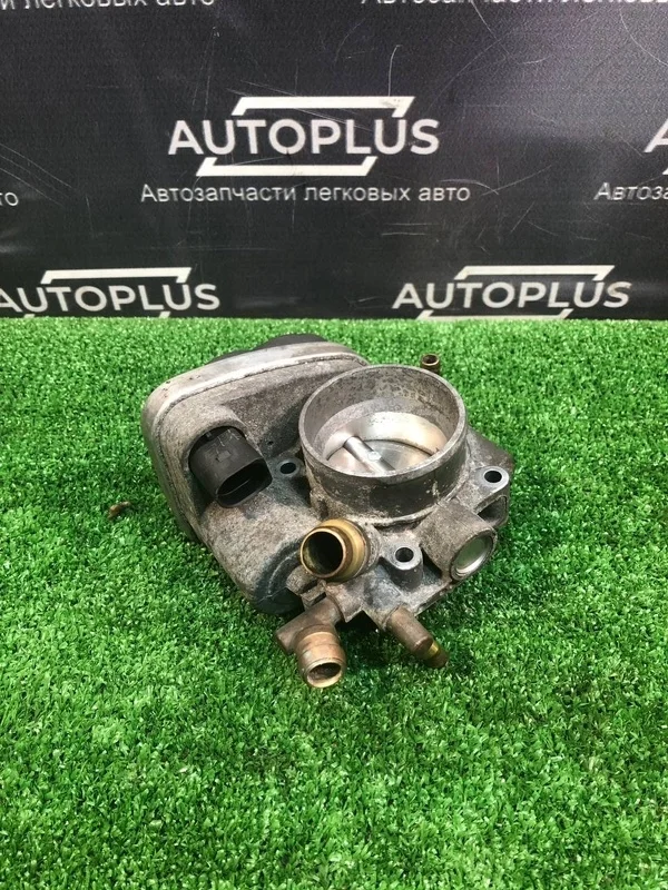 Дроссельная заслонка Opel Astra 2013 55560398 3 ХЭТЧЕБЕК 1.6 Z16XER