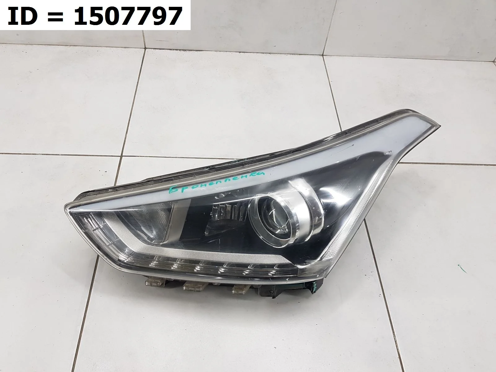 Фара левая Hyundai Creta