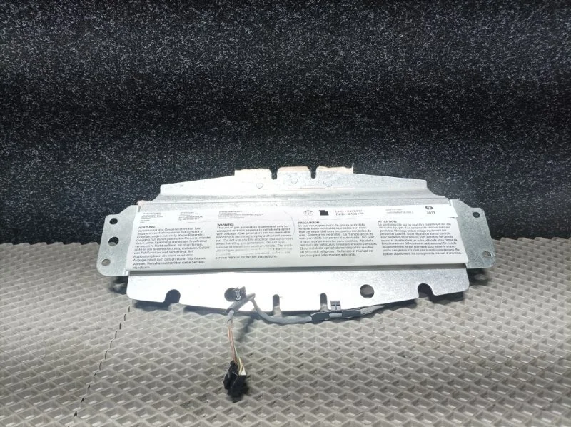 Подушка безопасности пассажира Bmw X5 2012 72127943537 E70 N57D30