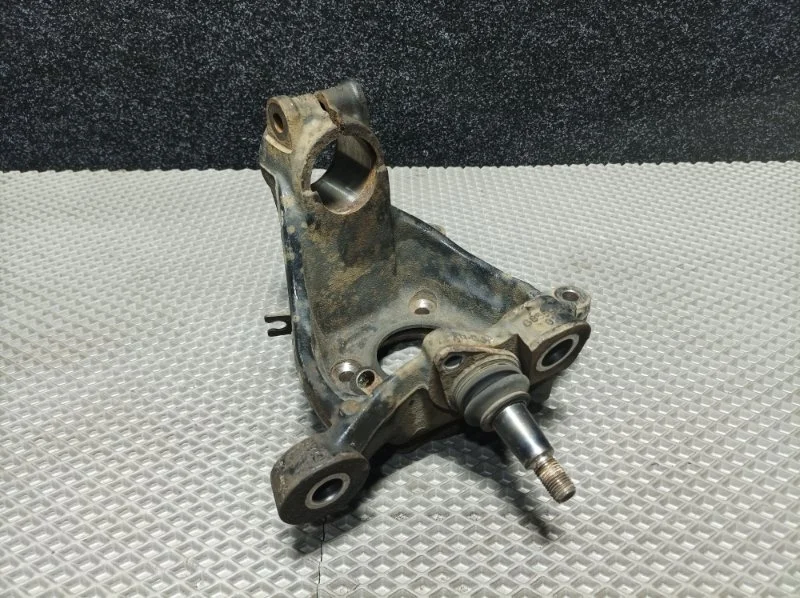 Кулак поворотный Bmw X3 2014 31216855954 F25, правый