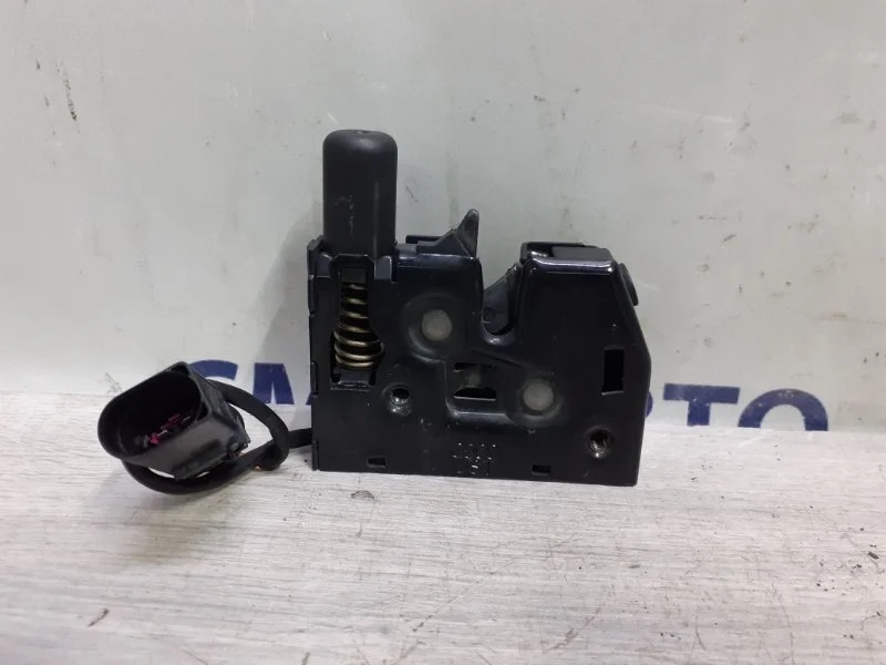 Замок капота Audi A6 4G0823509C C7 2.0T CDN