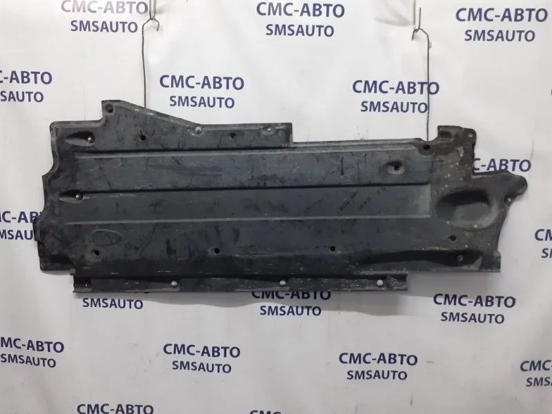 Защита днища Audi A6 4F0825207F C6 3.0 CAJA, левая