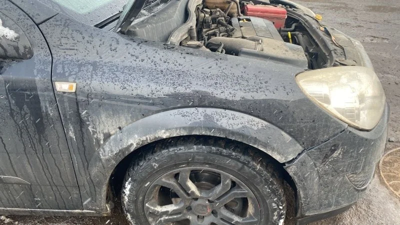 Крыло Opel Astra H 2008 93178667 СЕДАН 1.6 Z16XER, переднее правое