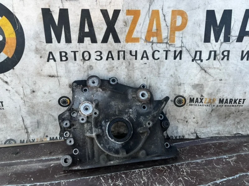 Крышка двигателя Audi A6 2001 078103153E С5 2.8, передняя
