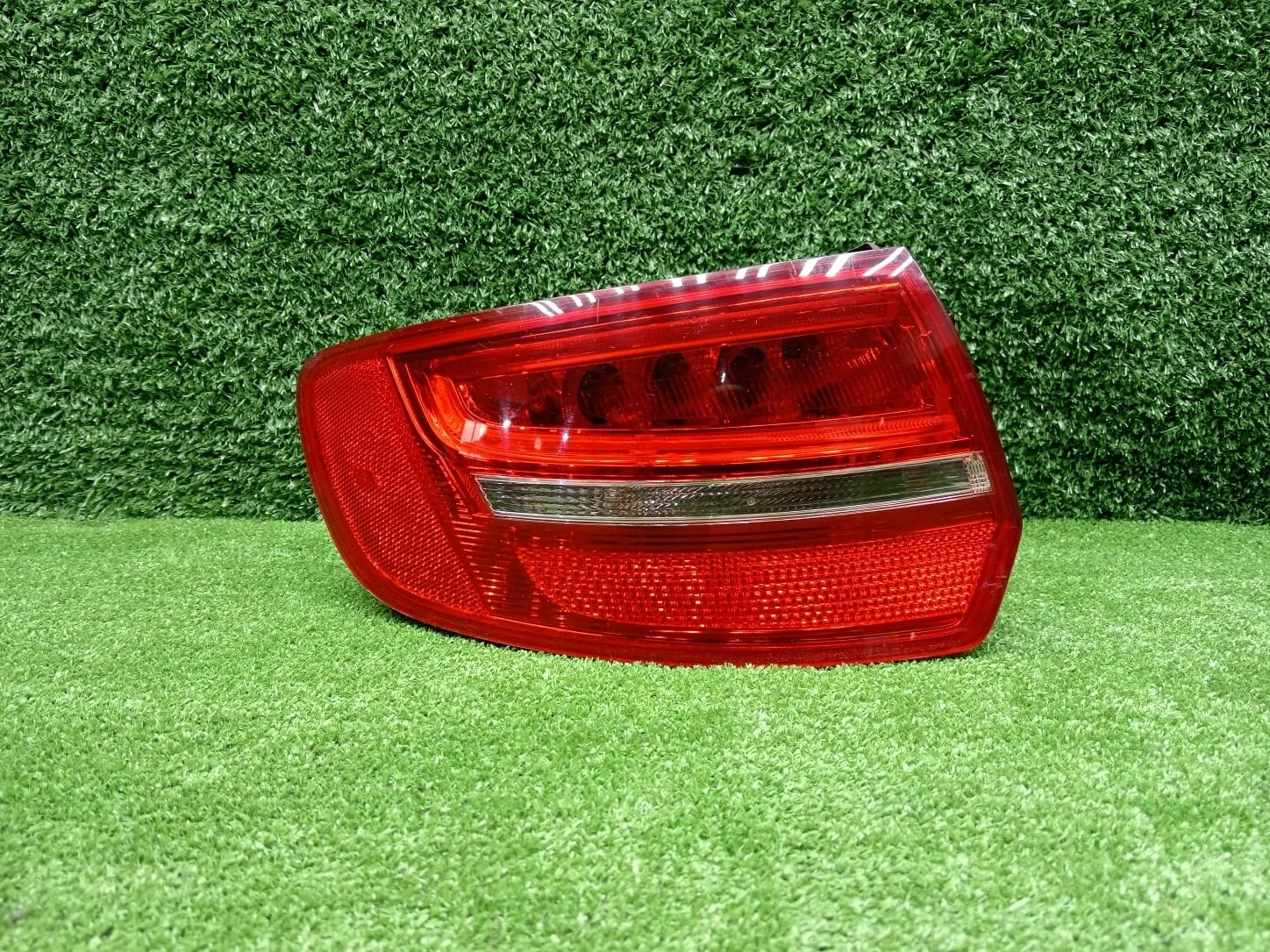 Фонарь задний левый Audi A3 8P Audi S3 8P; A3 8P  CCZ; CDL 4WD 8P рестайлинг 2 (2008—2013) 8P4945095E