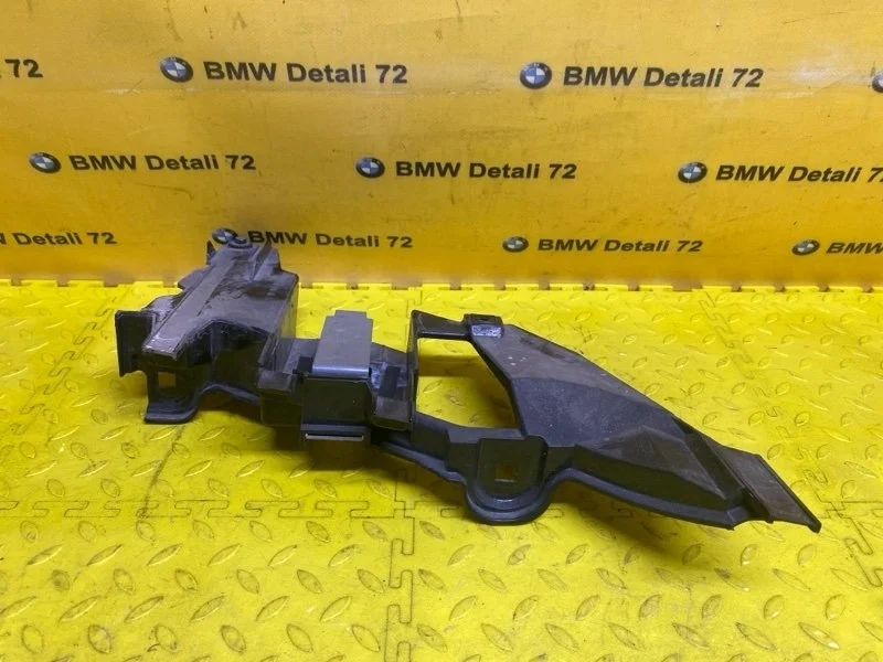 Кронштейн фары Bmw X5 2003 63128386710 E53 M54B30, передний правый