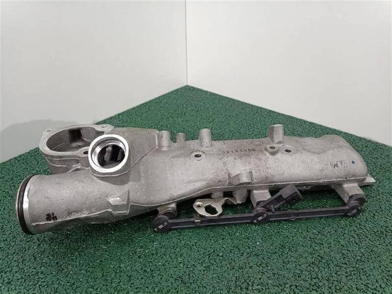 Коллектор впускной Mercedes-Benz Gl 2016 A6420900637 X166 OM642, правый