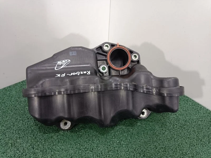 Нижняя часть впускного коллектора Honda Accord 7 2007 17160RTA000 2.0