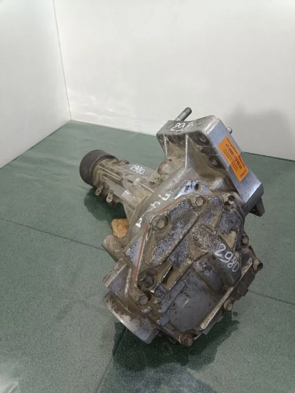 Раздаточная коробка Toyota Highlander 2013 3610048052 ASU50 2GRFE