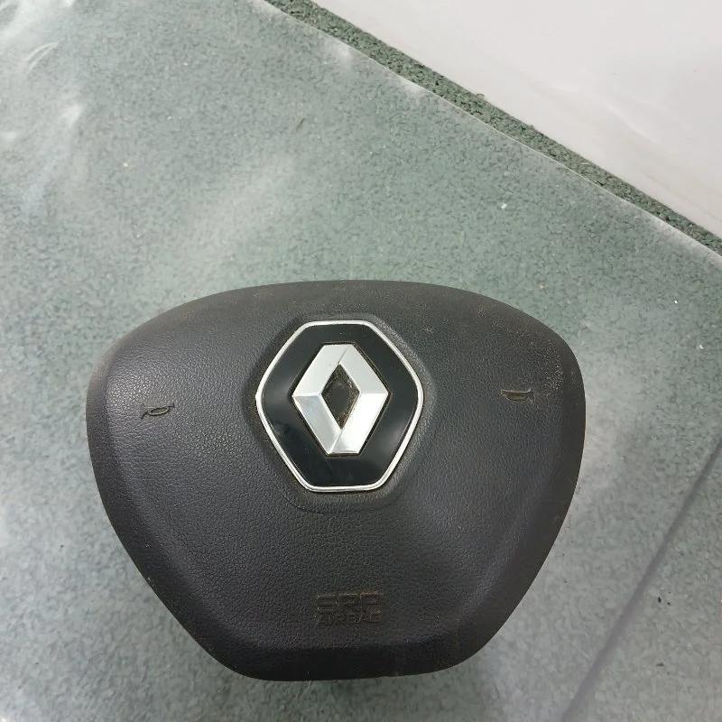 Подушка безопасности в руль Renault Duster 2017 985707364R K9K856