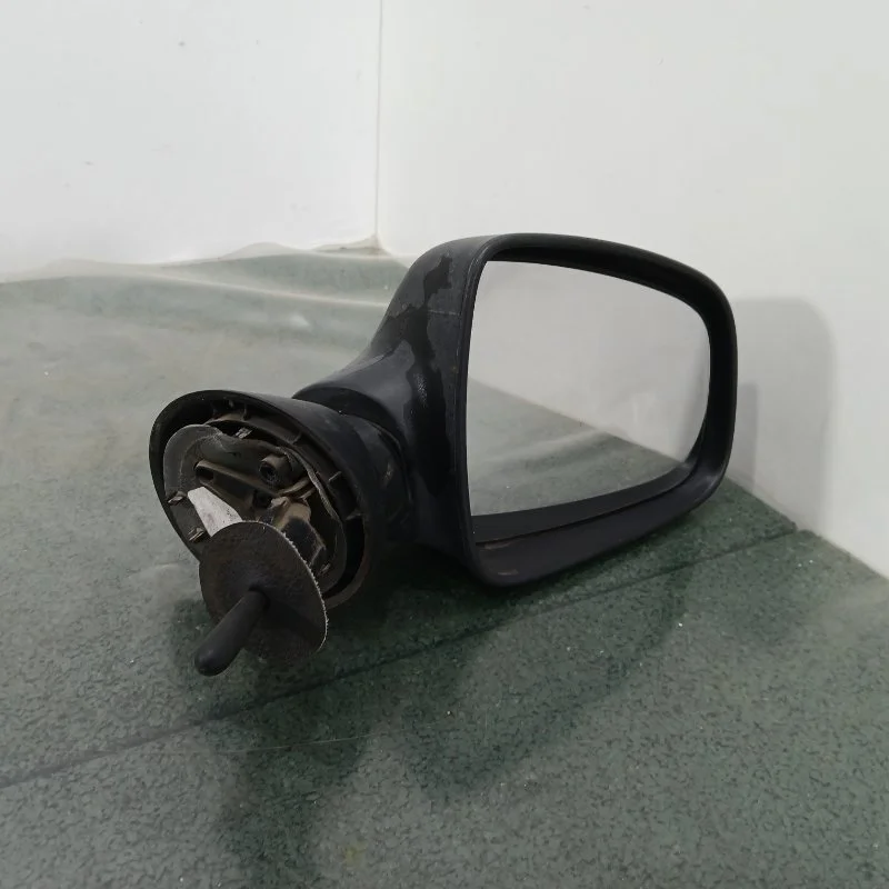 Зеркало заднего вида боковое Renault Duster 2017 963015207R K9K856, переднее правое