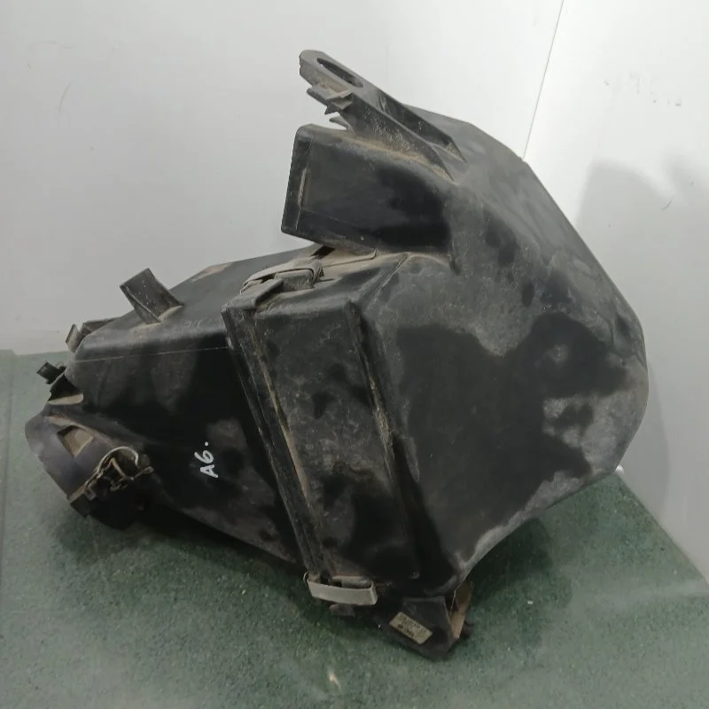 Корпус воздушного фильтра Audi A6 Allroad 2003 078133837BR 4B 2.7