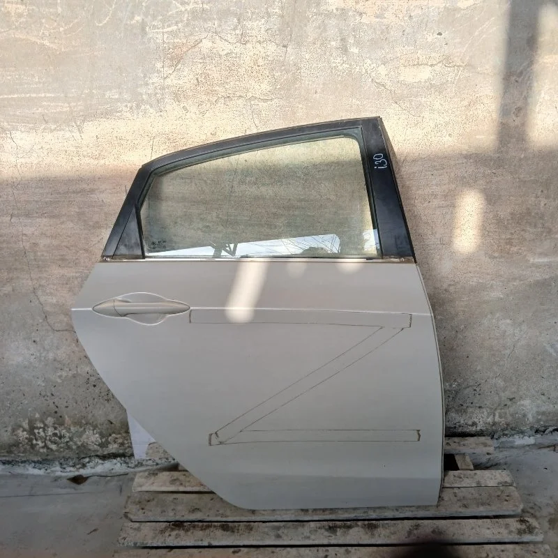 Дверь Hyundai I30 2012 77004A5000 GD G4FG, задняя правая