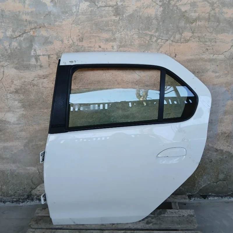 Дверь Renault Logan Stepway 2020 821018361R H4M429, задняя левая