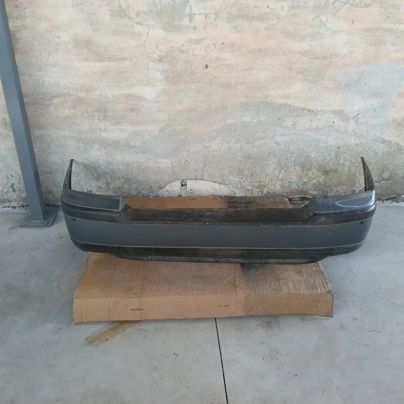 Бампер Volvo S60 9484004, задний