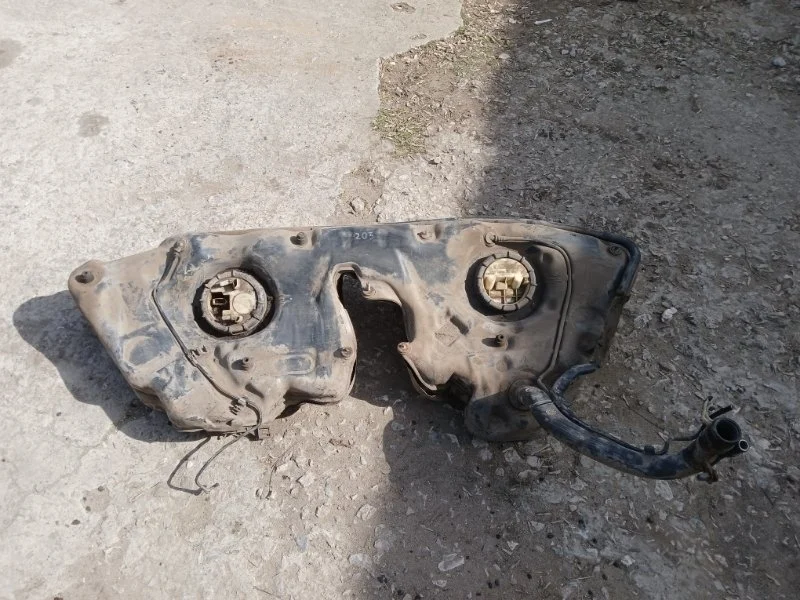 Бак топливный Mercedes-Benz C 2001 A2034701301 W203 M111.951