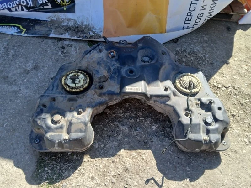 Бак топливный Mercedes-Benz M-Class 2007 A1644700101 W164 M272.967