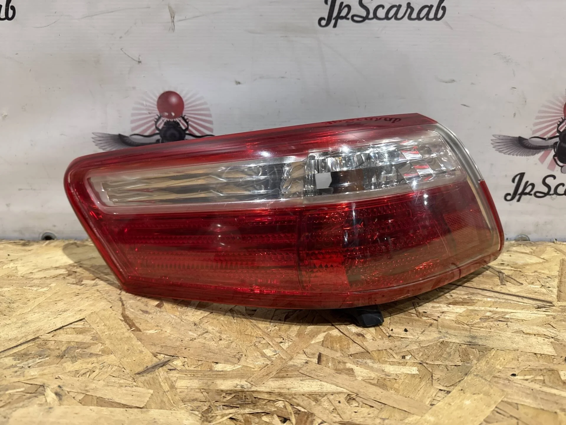 Фонарь задний левый Toyota Camry ACV40, GSV40