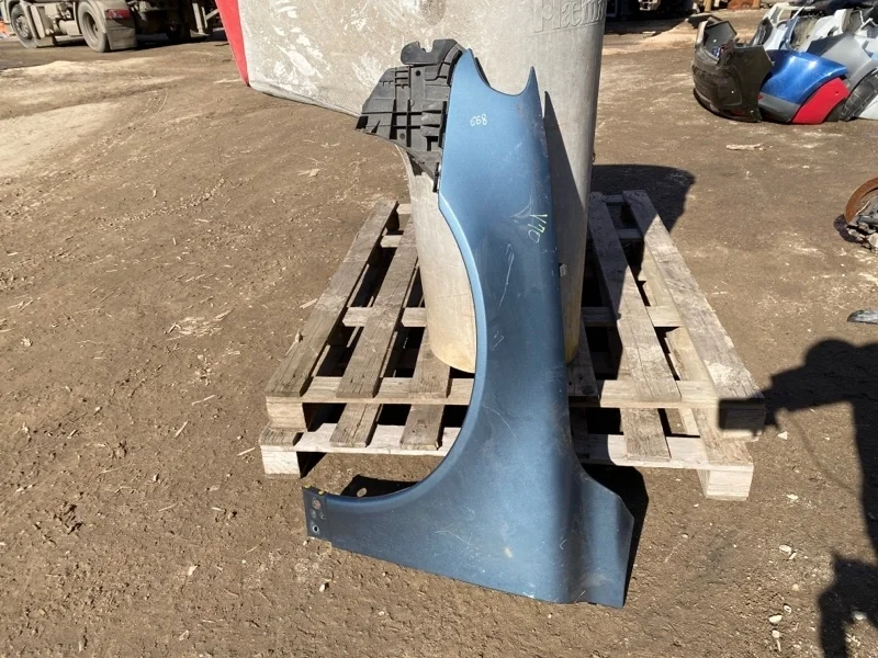 Крыло Volvo V70 31294000 3, переднее левое