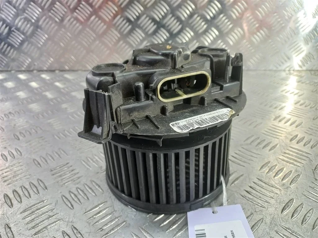 Мотор отопителя NISSAN Note E11 2005-2009