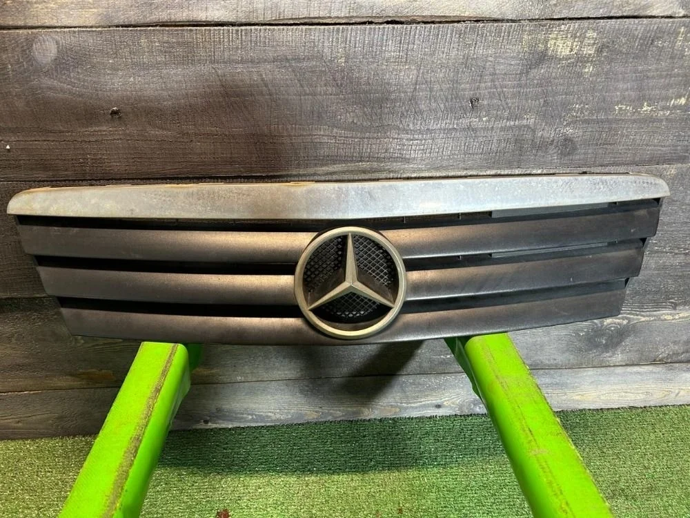 Решетка радиатора Mercedes-Benz A-Class W168