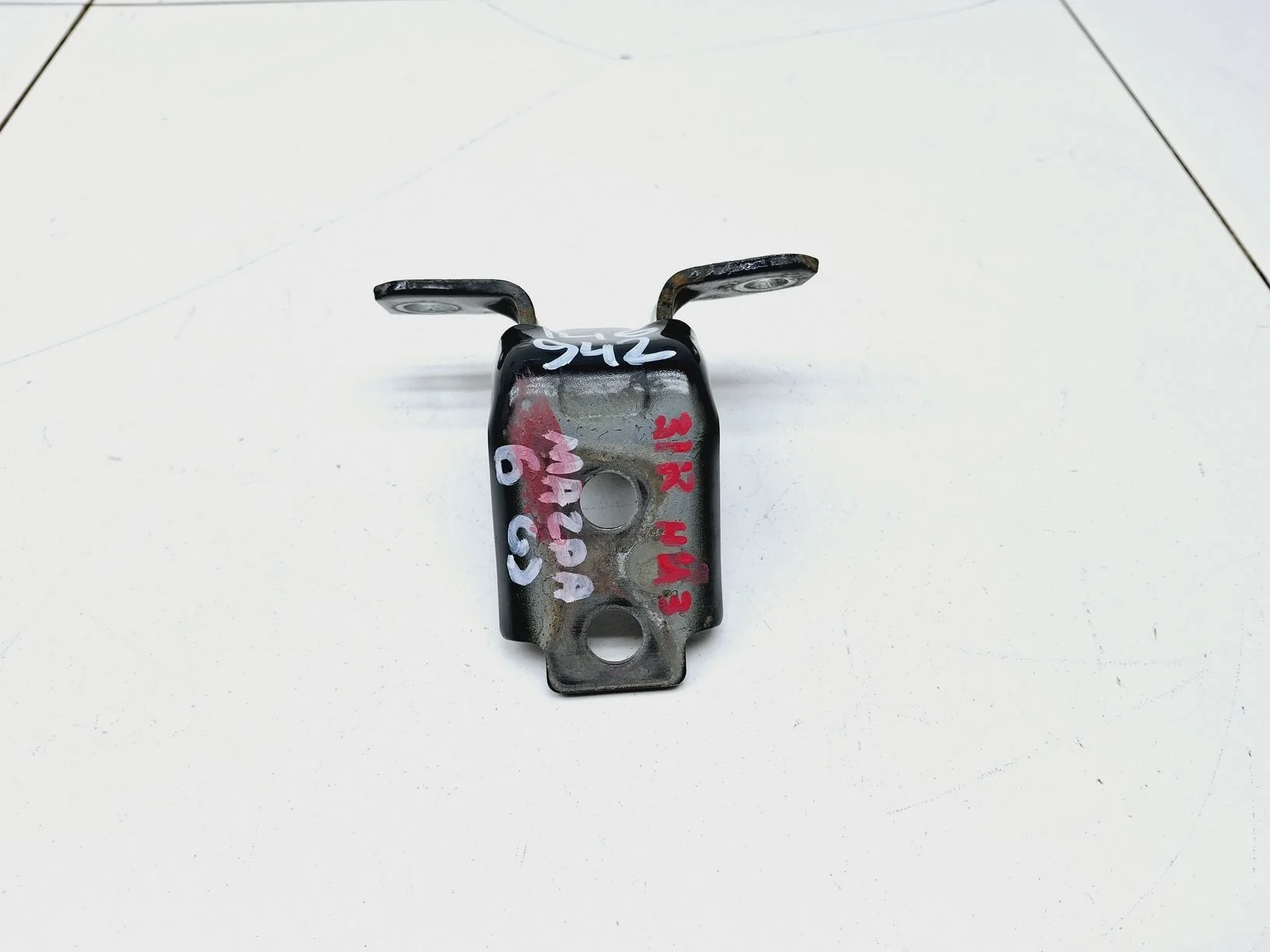 Петля двери задней правой нижняя Mazda Mazda 6 (GJ) 2012-2016