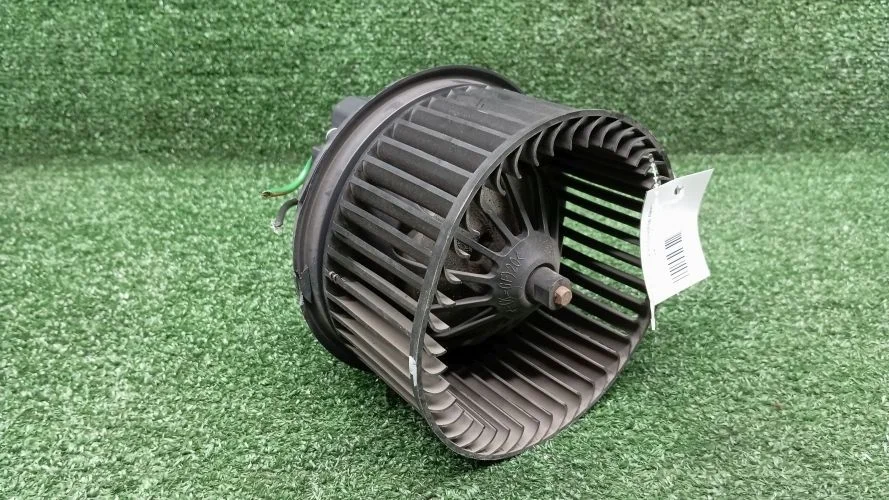 мотор печки Volvo B5244S4 MK38 Volvo C30 B5244S4 MK38 4M5H18456CD,31332747