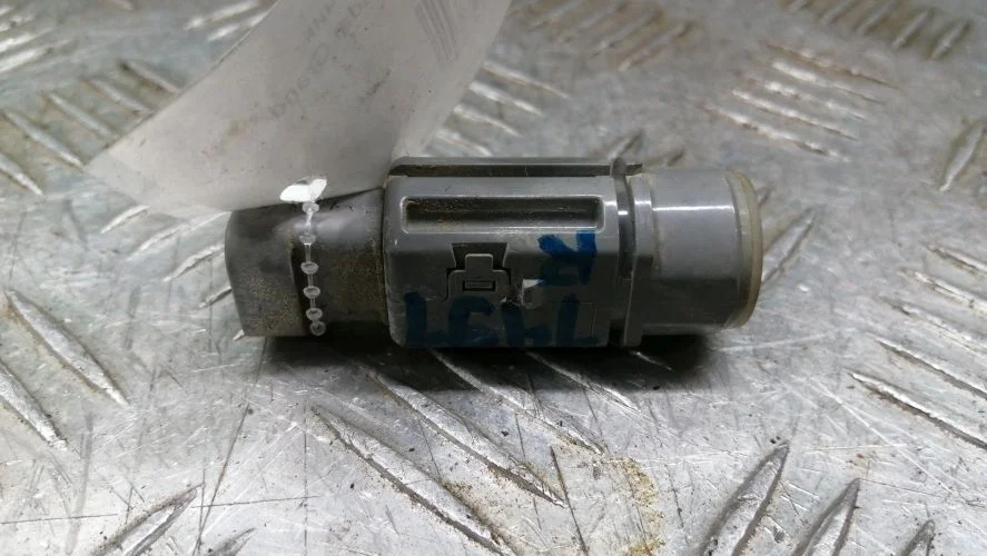датчик парктроника Hyundai D4CB TQ Hyundai Grand Starex D4CB TQ 957004H300