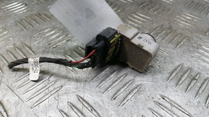 датчик парктроника Hyundai D4HA LM Hyundai Tucson,Ix35 D4HA LM 957202S000CA