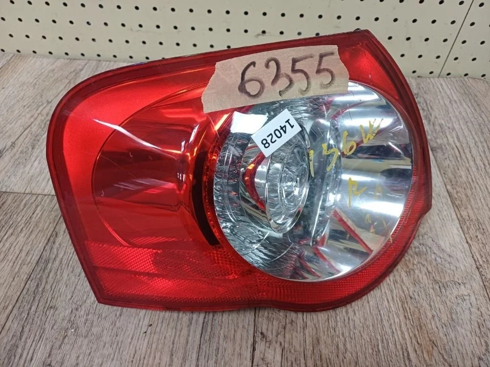 Фонарь задний наружный левый VW Passat B6 2005-201 Passat B6 (2005—2010) 3С5