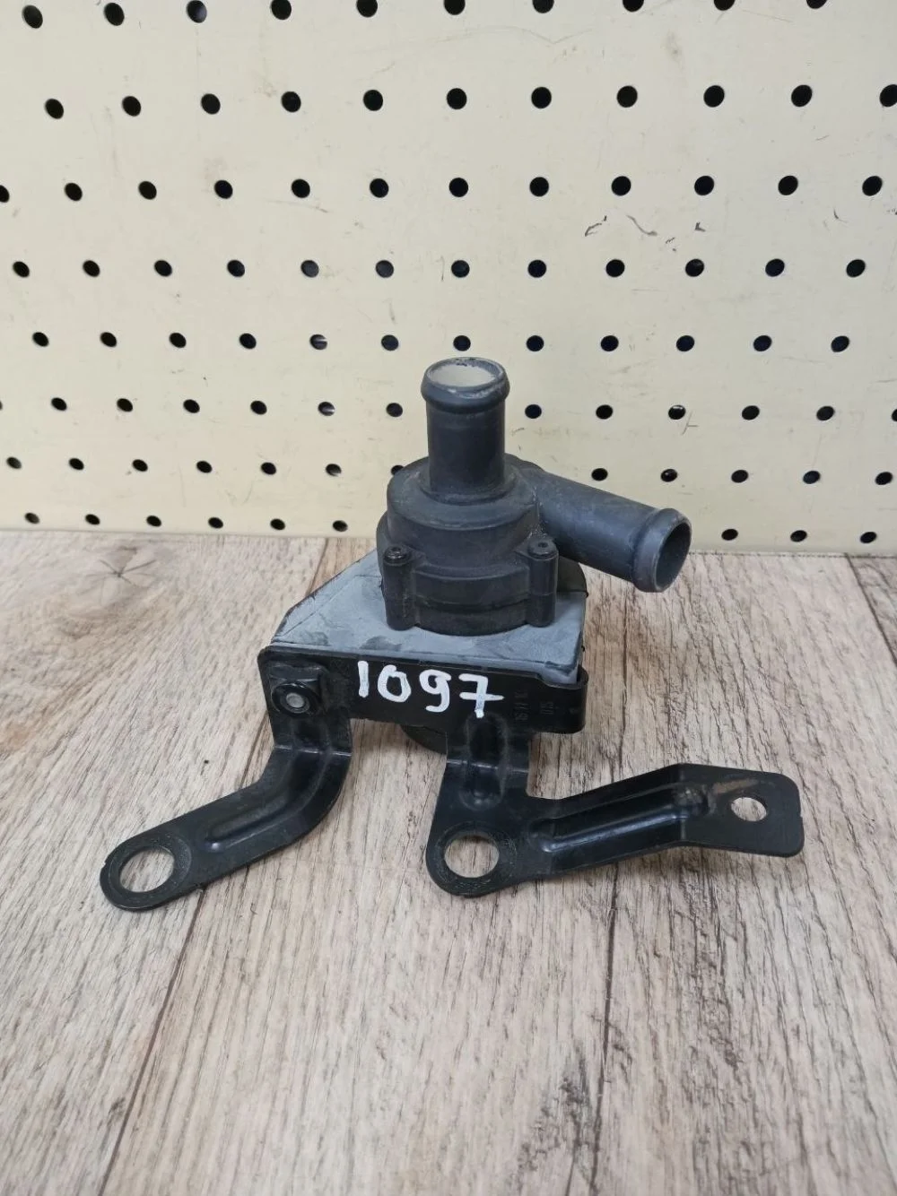 Насос водяной (помпа) Volkswagen Polo V (2009—2015) Polo V (2009—2015) 5N, SUV, 8P