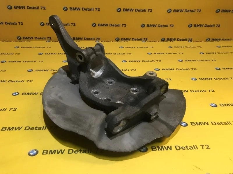 Кулак поворотный Bmw 5 2006 6760954 E60 N52B30, правый